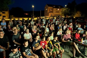 After the concert, many of the attendees stayed to watch and be inspired by the screening of the Blue Heart film.